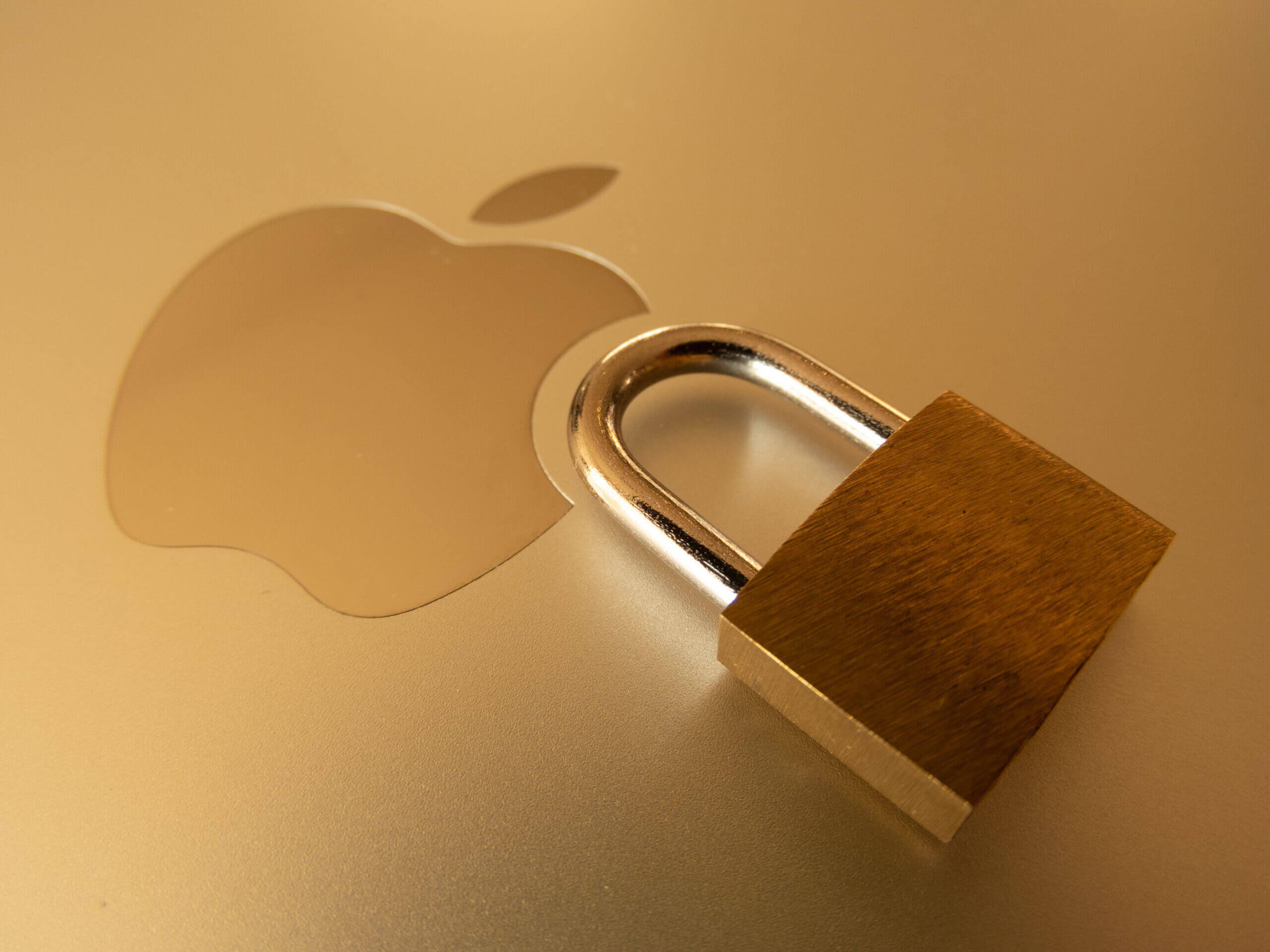 設定できてますか Macでフリーwifiを接続するときのセキュリティ対策 ティースリー株式会社